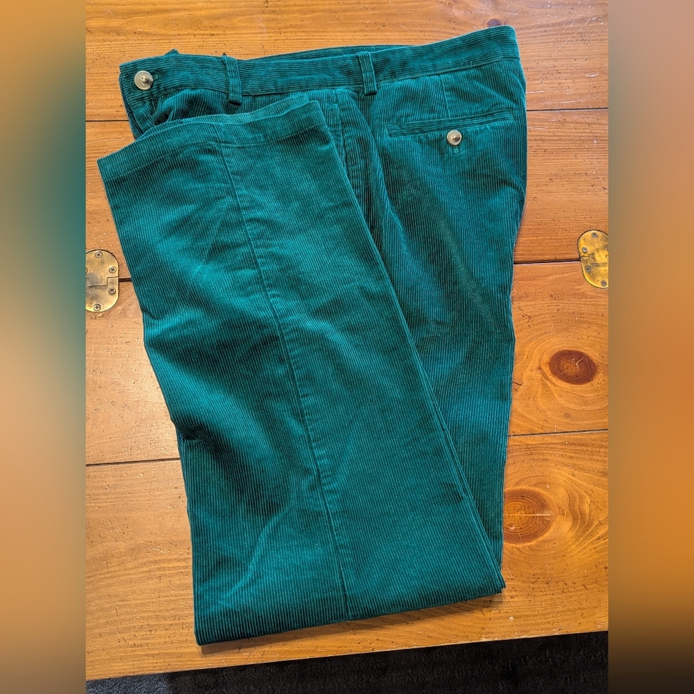 Vineyard Vines Green Corduroy Pants